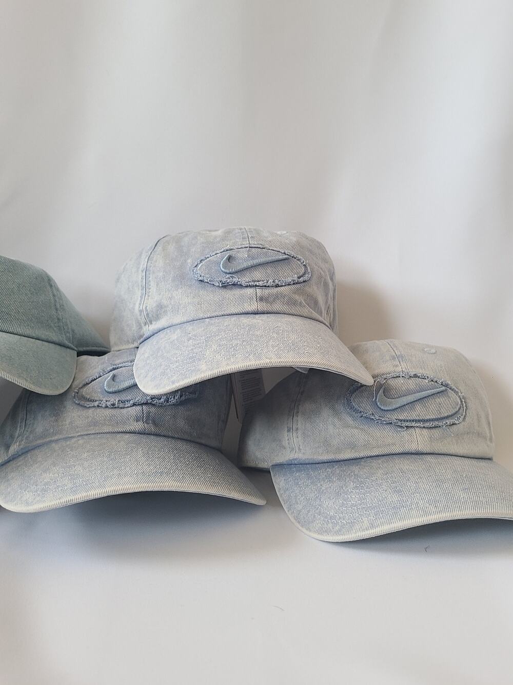 Nike Club Unstructured Denim Patch Cap UNISEX